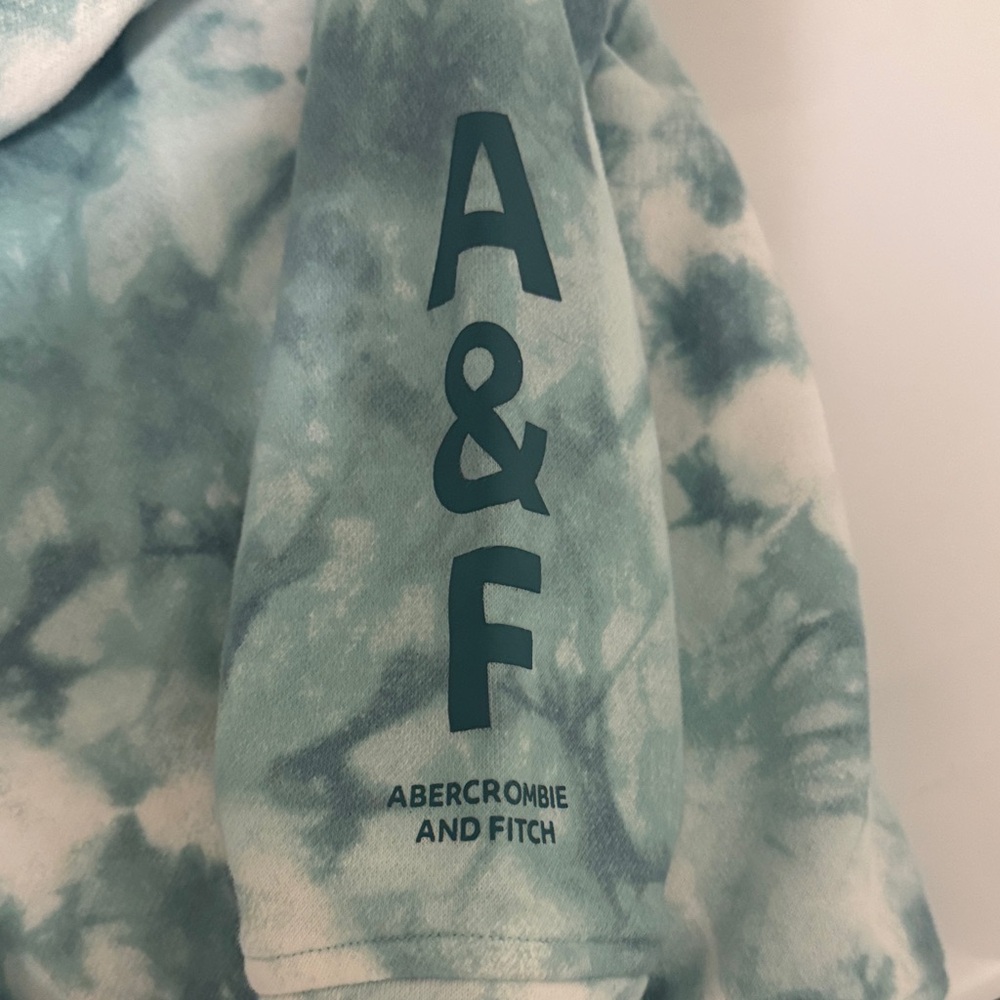 abercrombie kids aqua tie-dye pullover hoodie - Picture 3 of 3